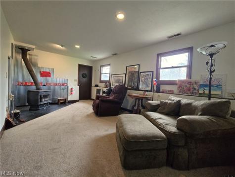 101 Beachwood Lane Seville OH 44273