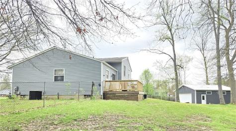 101 Beachwood Lane Seville OH 44273