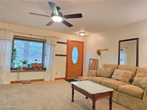 101 Beachwood Lane Seville OH 44273