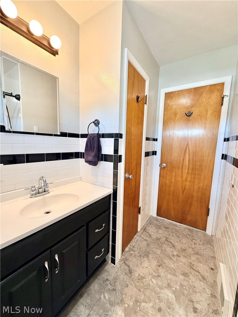 314 Bantam Ridge Road Wintersville OH 43953
