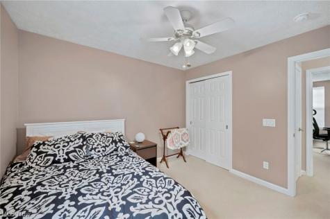 536 Andover Circle Broadview Heights OH 44147
