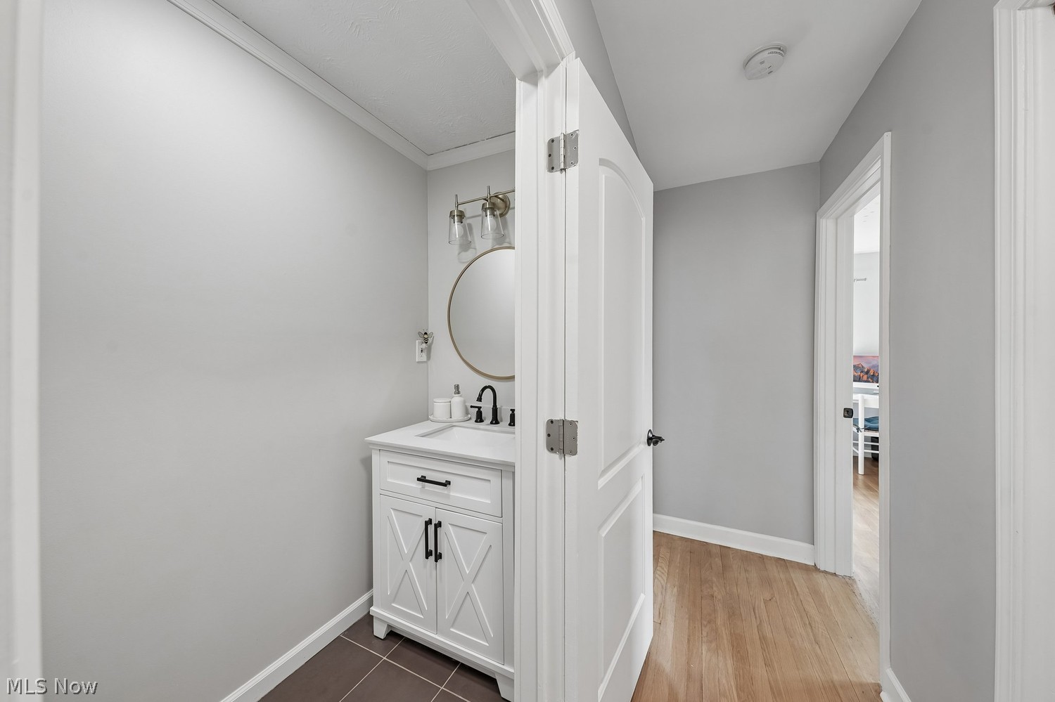 20320 Glendale Drive Rocky River OH 44116