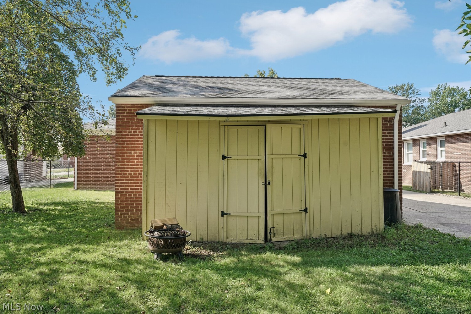 20320 Glendale Drive Rocky River OH 44116