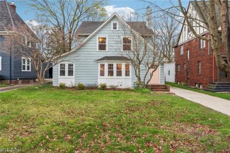 141 Melbourne Avenue Akron OH 44313