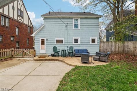 141 Melbourne Avenue Akron OH 44313