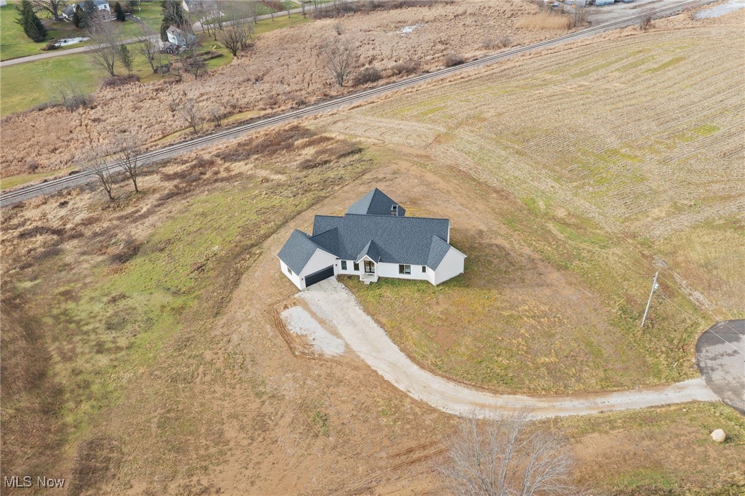 10311 Hunting Hills Avenue NE Hartville OH 44632