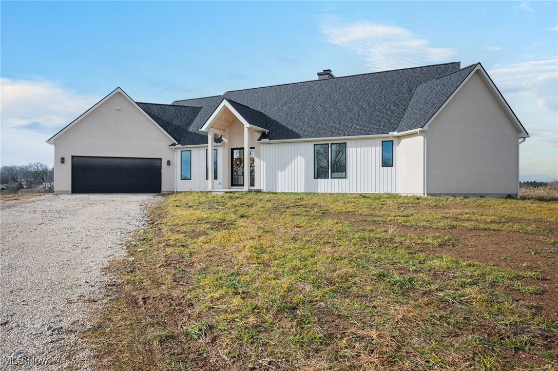 10311 Hunting Hills Avenue NE Hartville OH 44632
