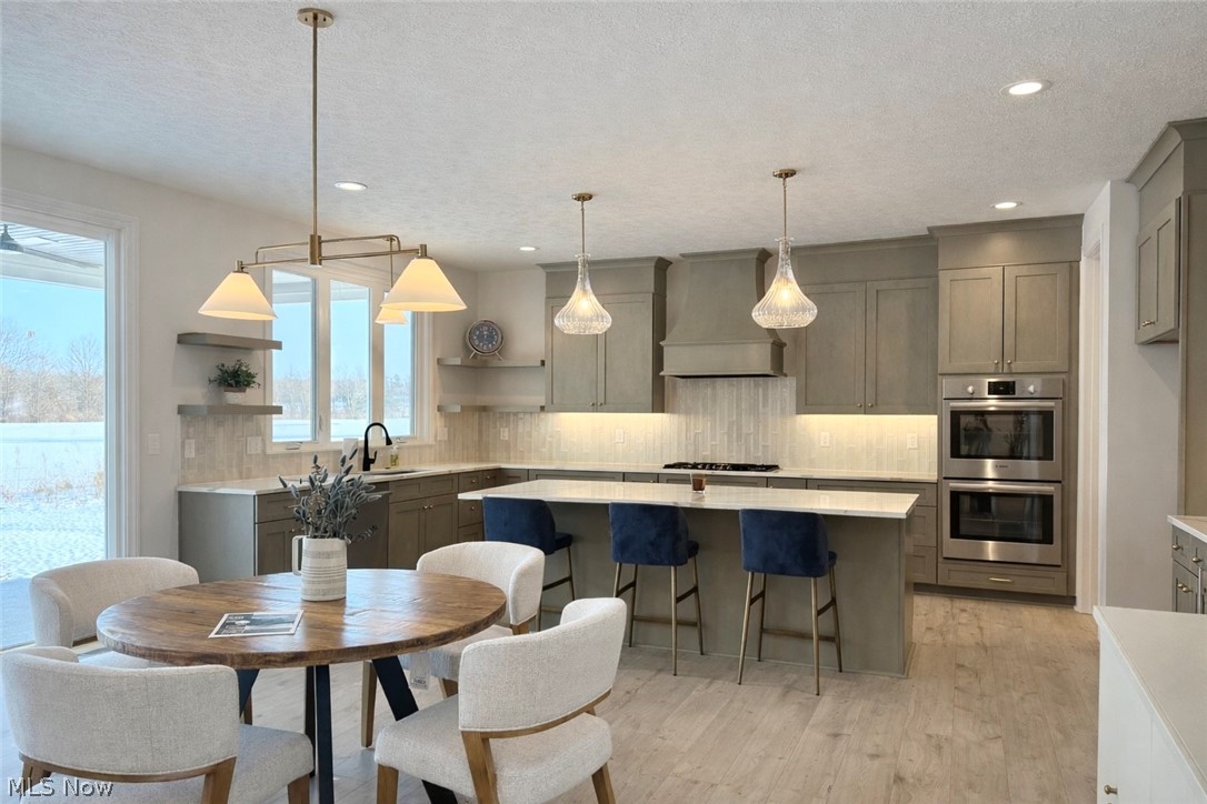 2115 Vivian Way Avon OH 44011