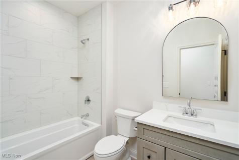 2115 Vivian Way Avon OH 44011