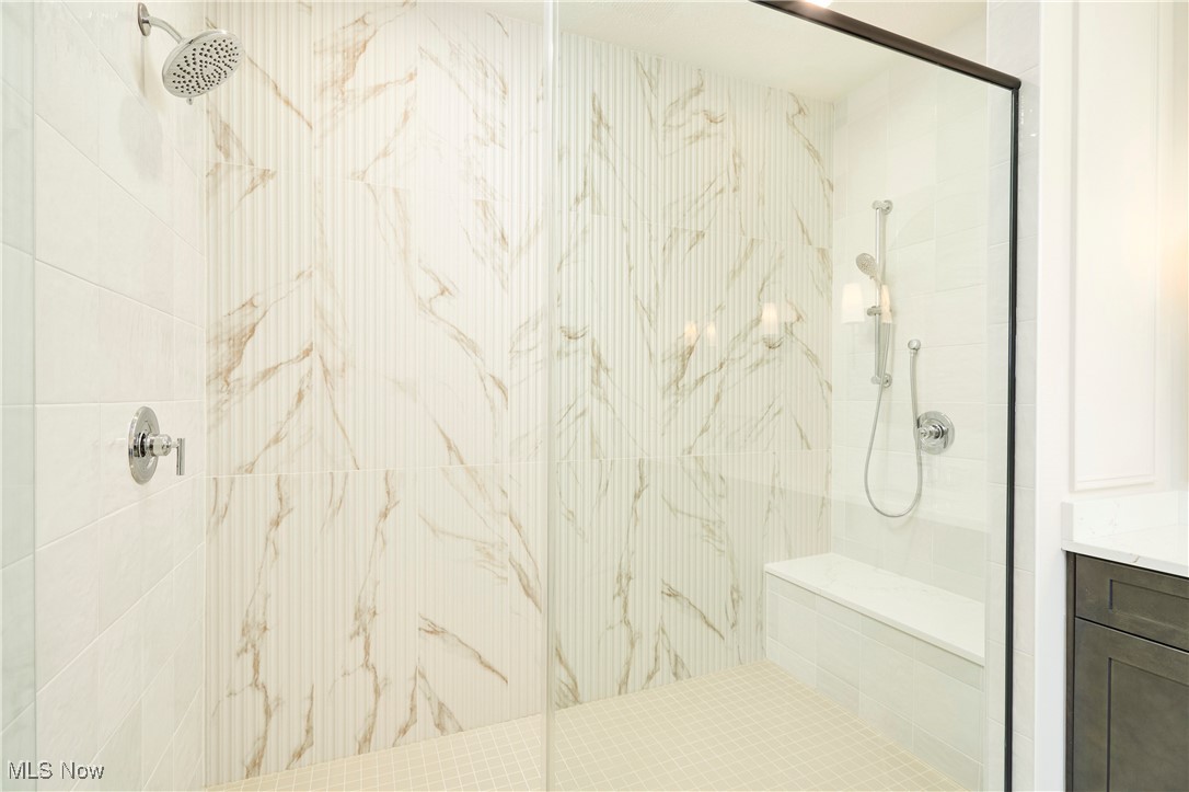 2115 Vivian Way Avon OH 44011