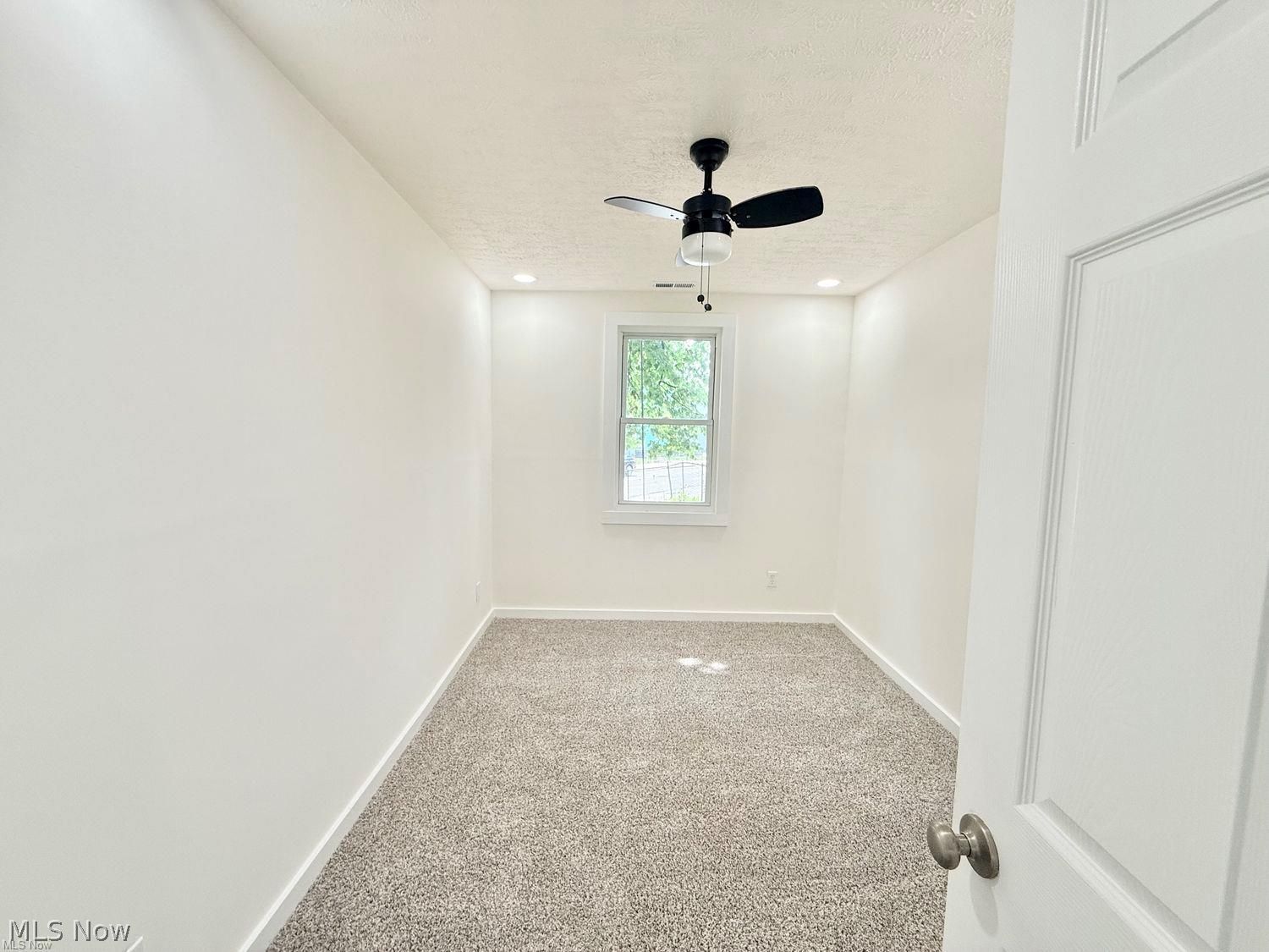842 Starkweather Avenue Cleveland OH 44113