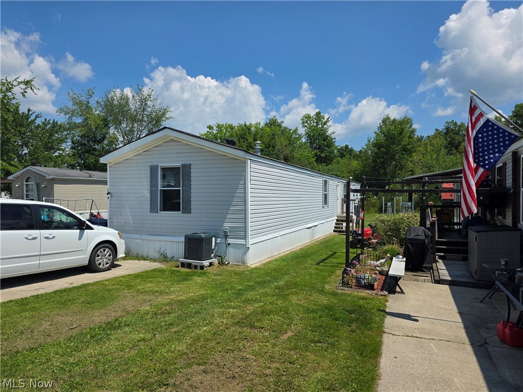 2908 Rosemary Avenue Southington OH 44470