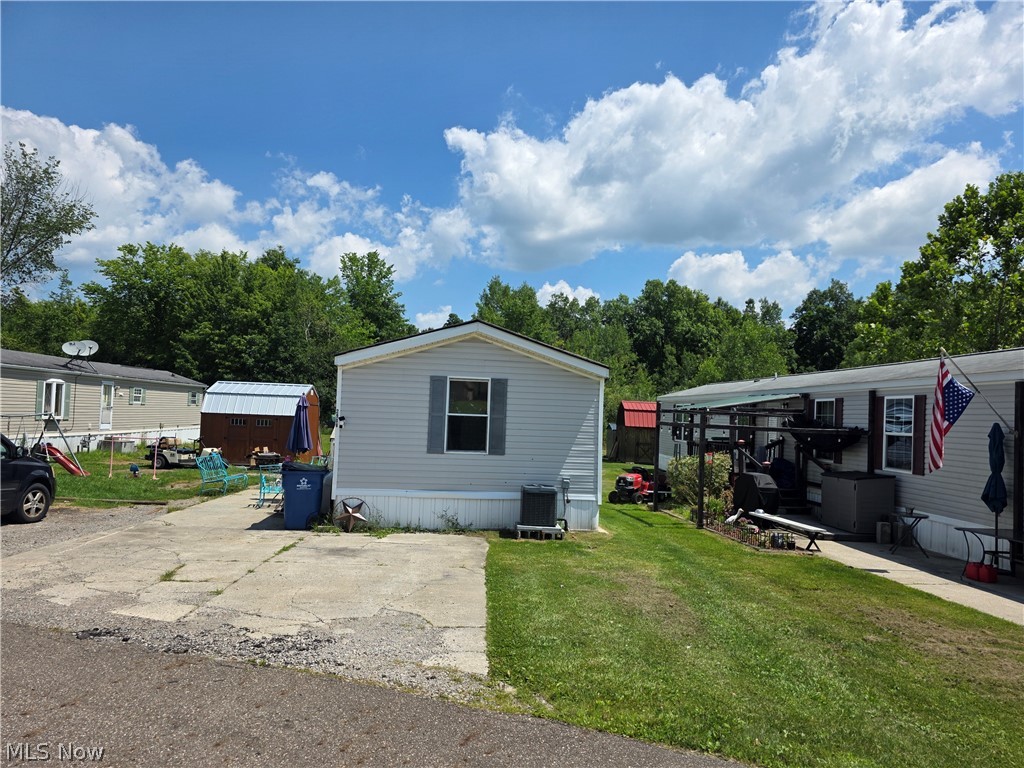 2908 Rosemary Avenue Southington OH 44470