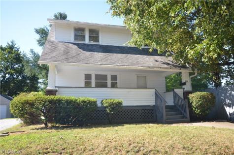 928 Delia Avenue Akron OH 44320