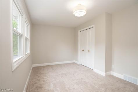7785 Salem Drive Hudson OH 44236