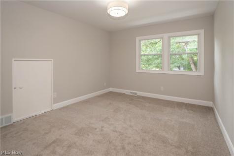 7785 Salem Drive Hudson OH 44236
