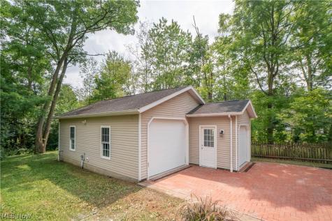 7785 Salem Drive Hudson OH 44236