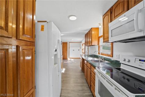104 Pike Court Lagrange OH 44050