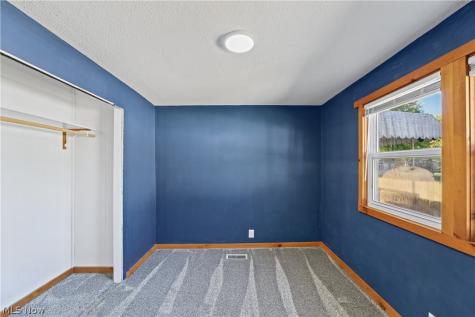 104 Pike Court Lagrange OH 44050