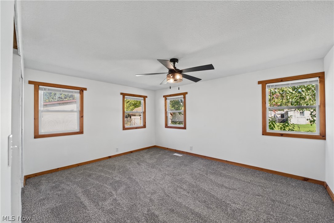 104 Pike Court Lagrange OH 44050