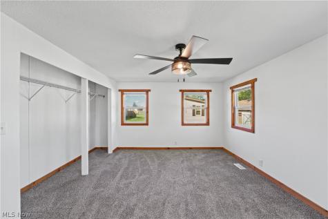 104 Pike Court Lagrange OH 44050