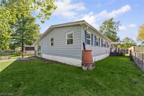 104 Pike Court Lagrange OH 44050