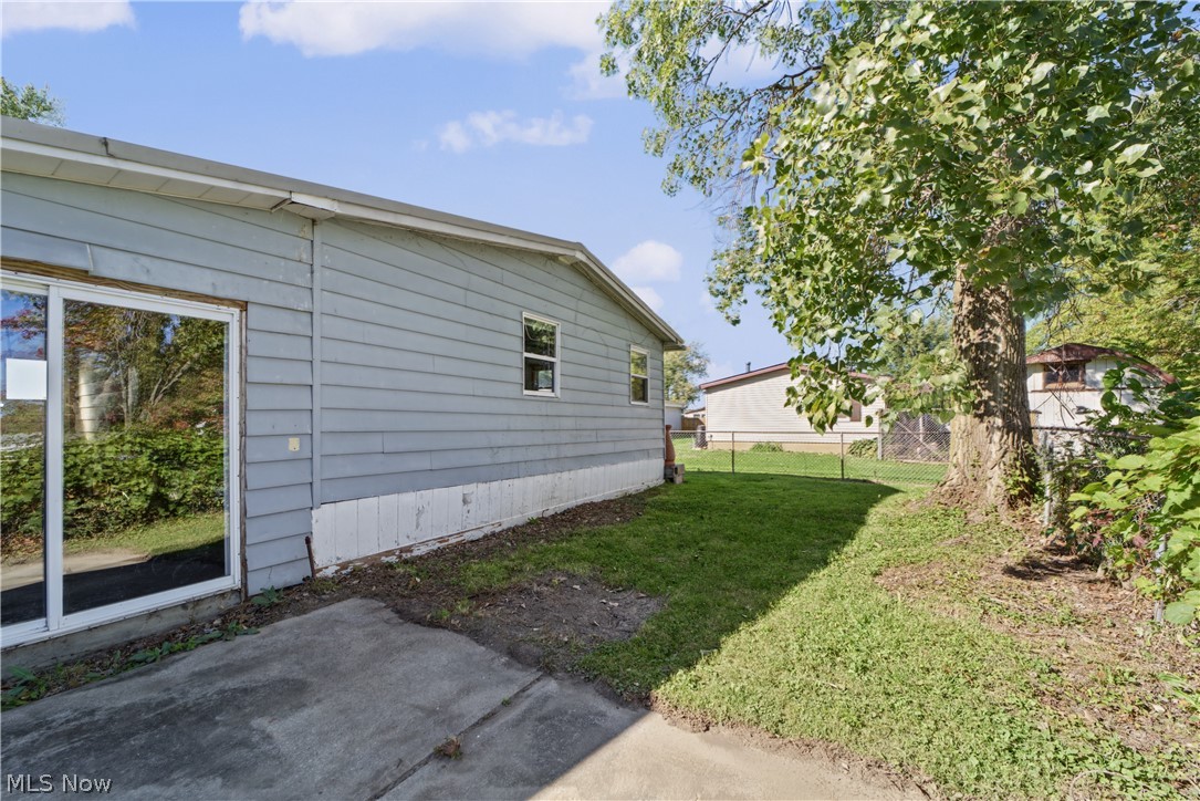 104 Pike Court Lagrange OH 44050