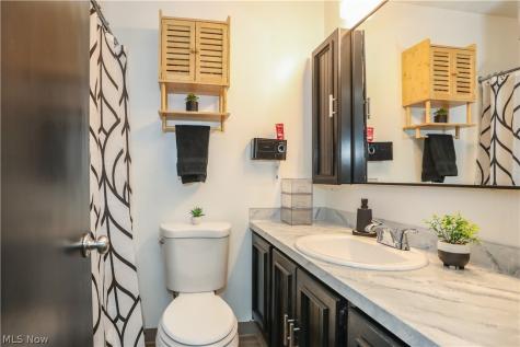 543 Briarcliff Avenue NE Alliance OH 44601