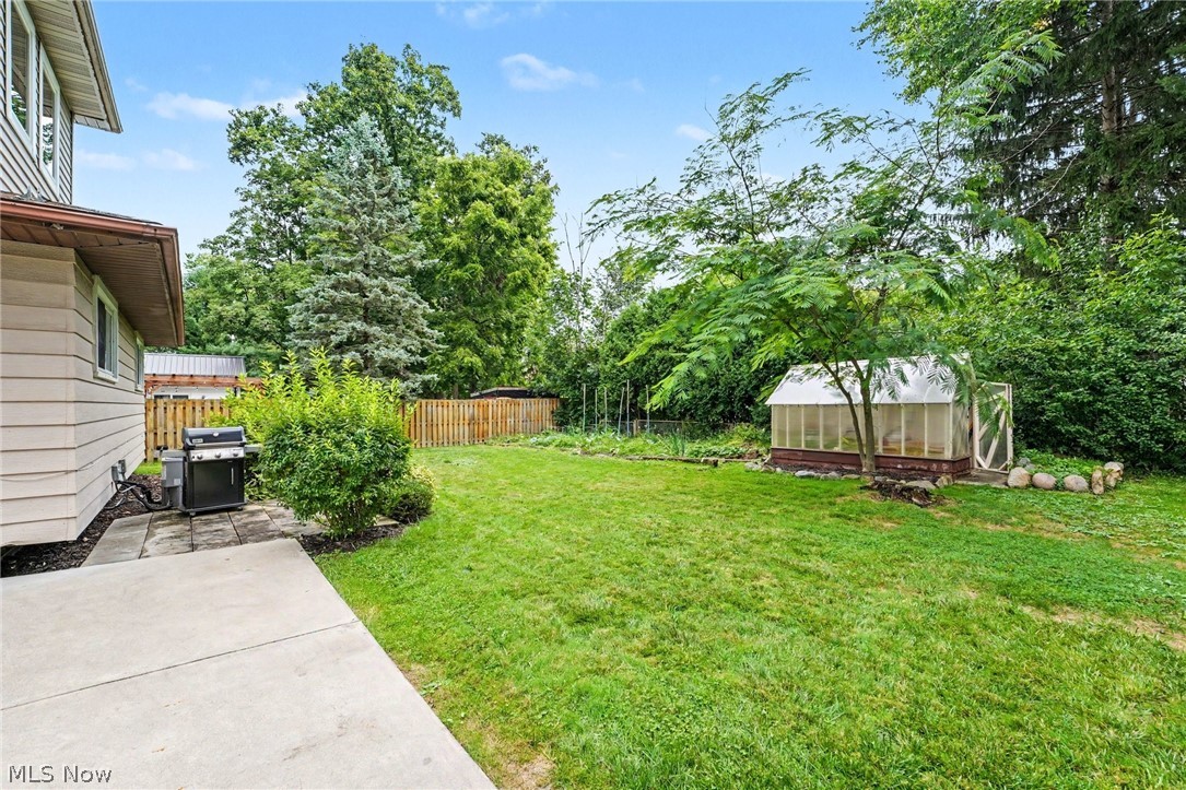 6557 Duneden Avenue Solon OH 44139