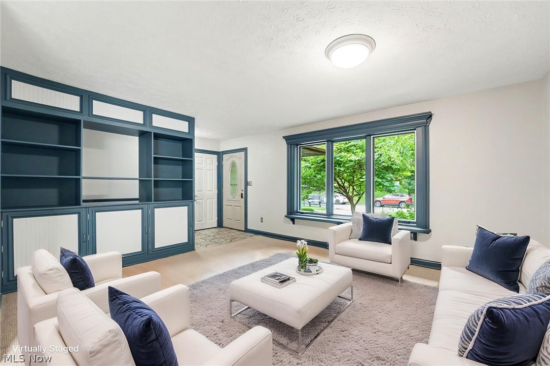 6557 Duneden Avenue Solon OH 44139