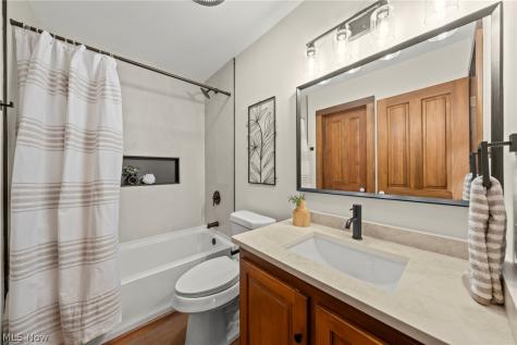 5819 Lance Road Medina OH 44256