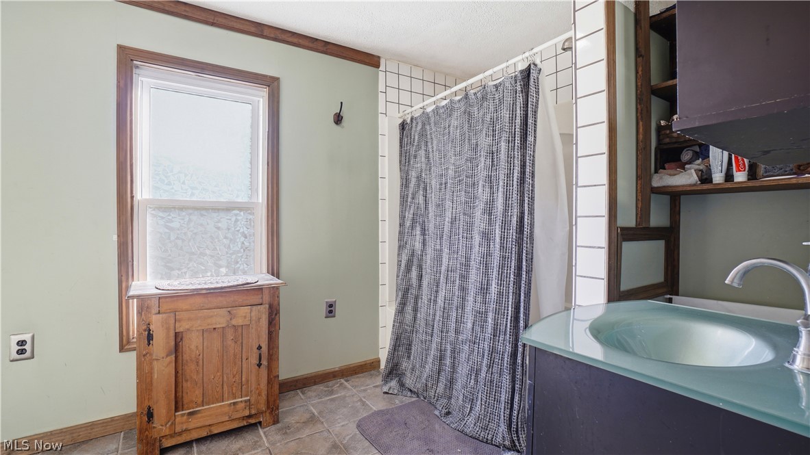 65892 Endley Road Cambridge OH 43725