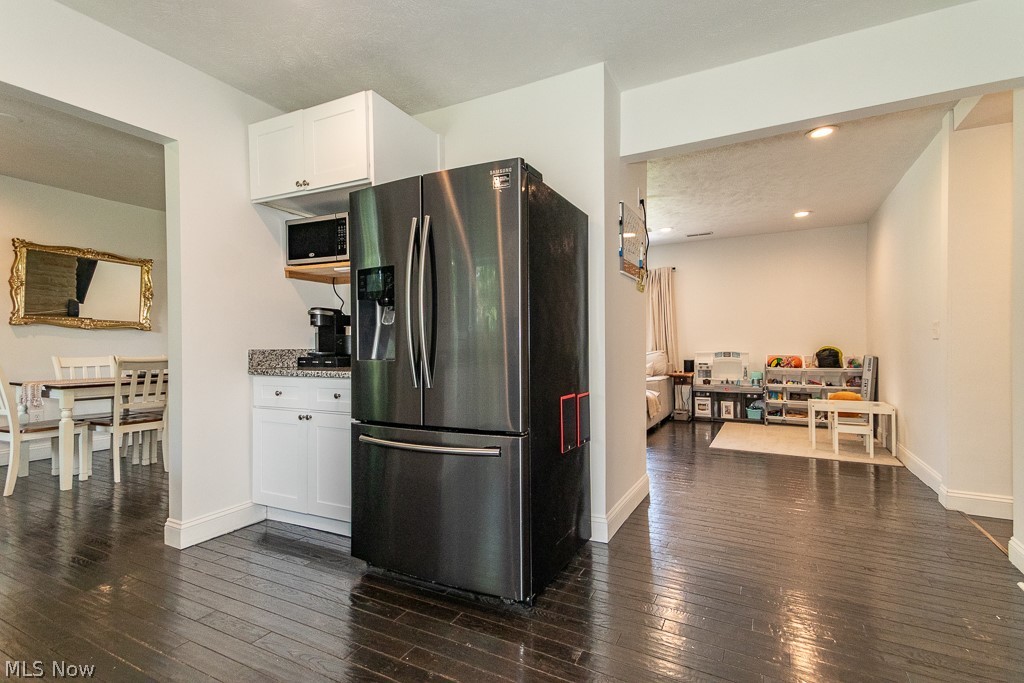 1342 Sebring Avenue Madison OH 44057