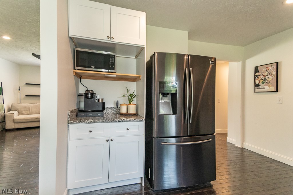 1342 Sebring Avenue Madison OH 44057