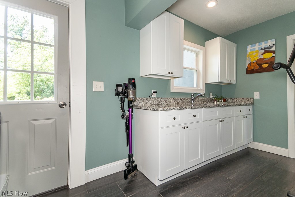 1342 Sebring Avenue Madison OH 44057