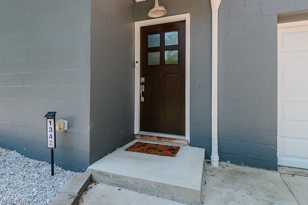 1342 Sebring Avenue Madison OH 44057