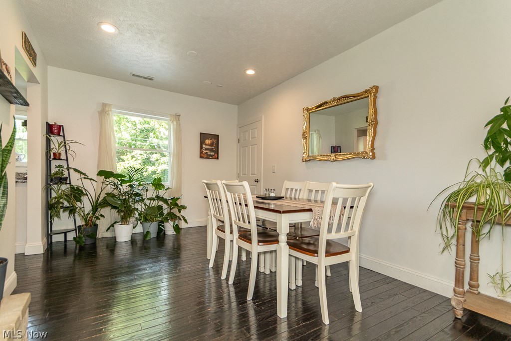 1342 Sebring Avenue Madison OH 44057
