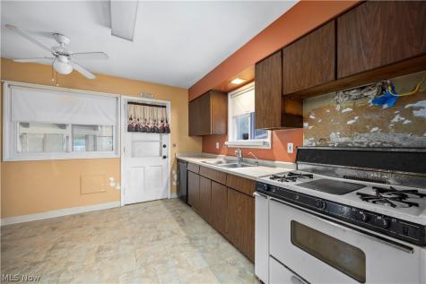 4479 W 152nd Street Cleveland OH 44135