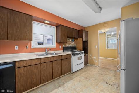 4479 W 152nd Street Cleveland OH 44135
