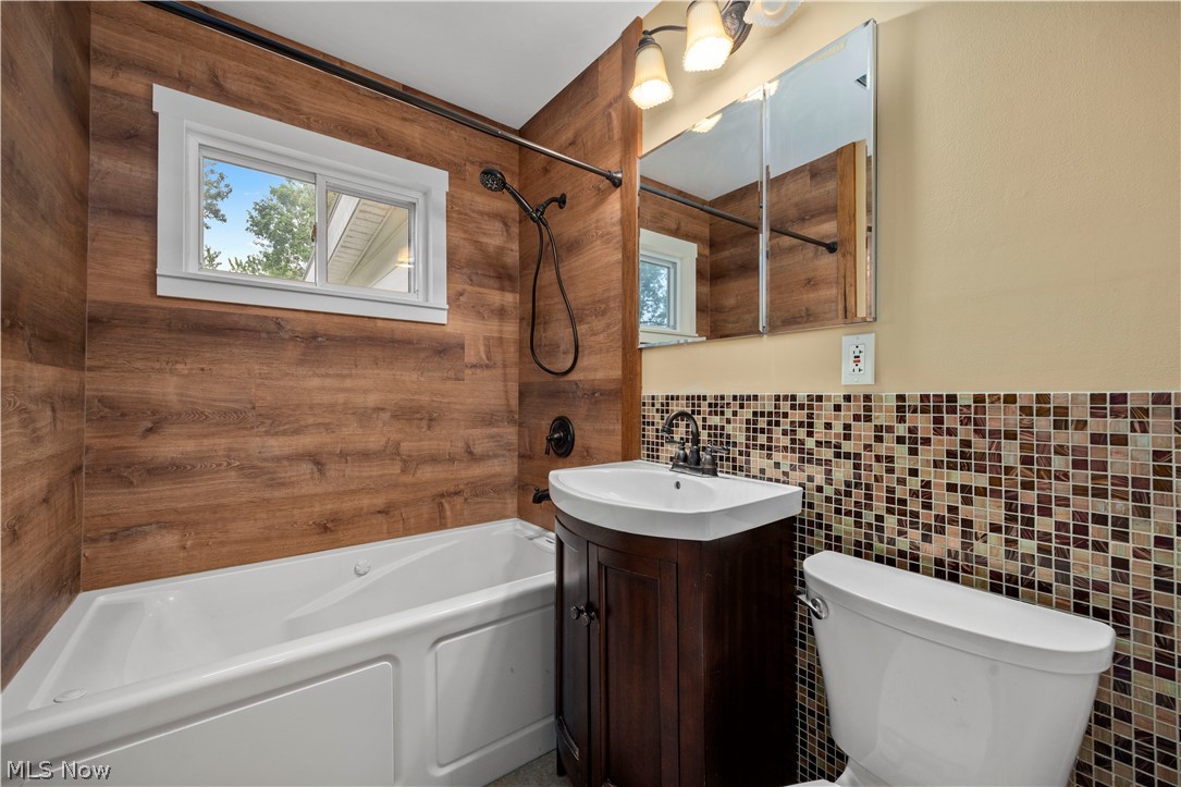 4479 W 152nd Street Cleveland OH 44135