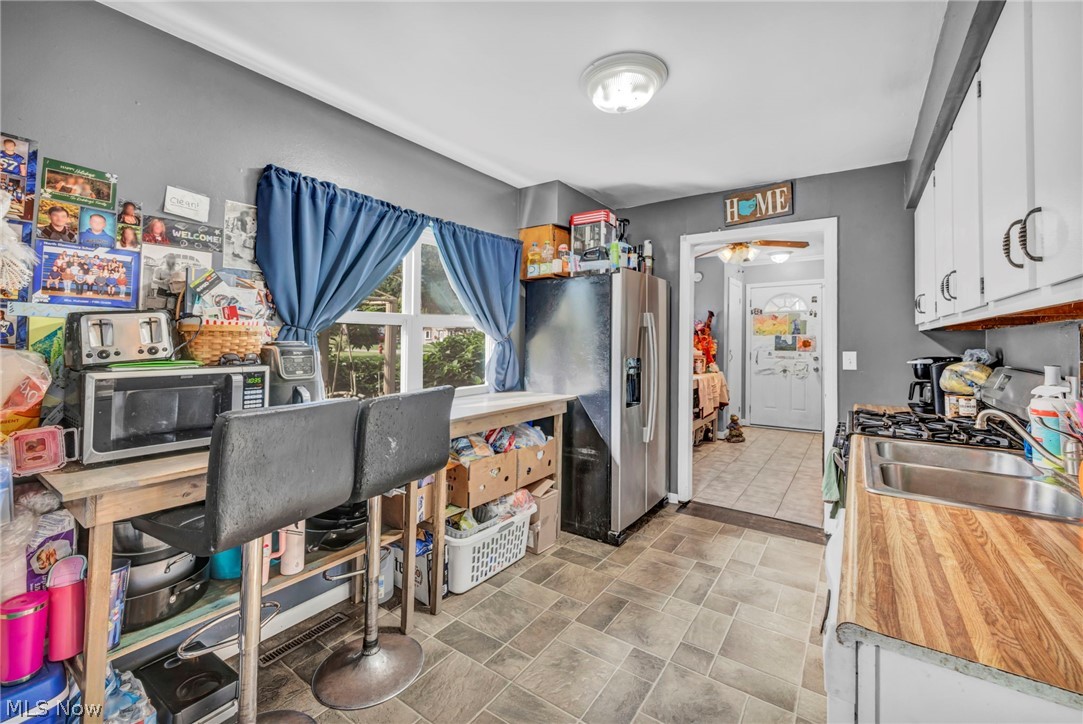 1781 Perth Road Madison OH 44057