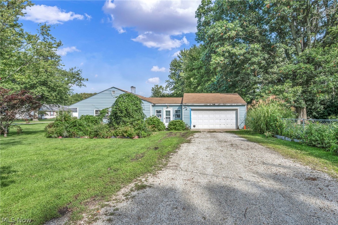 1781 Perth Road Madison OH 44057