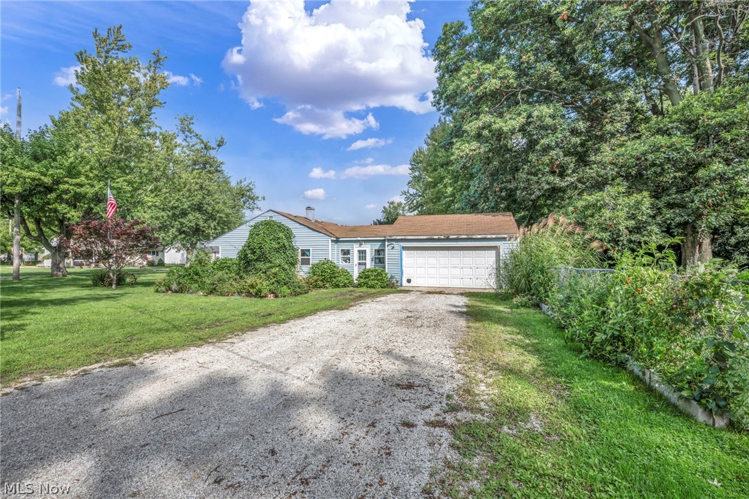 1781 Perth Road Madison OH 44057