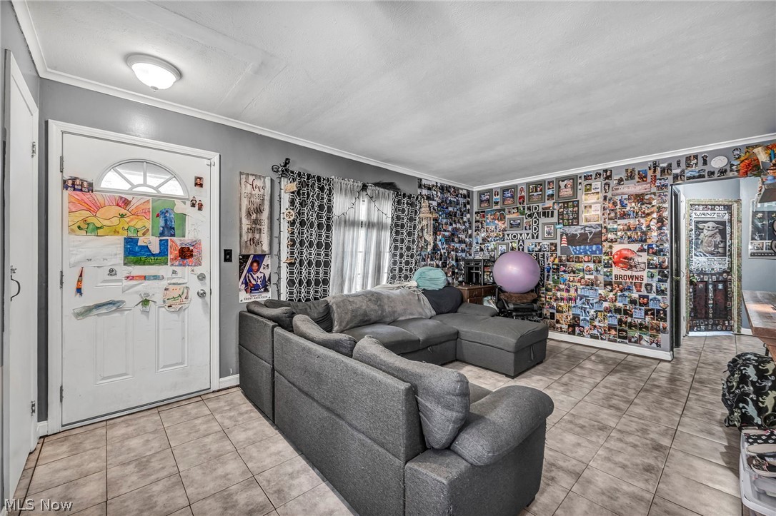 1781 Perth Road Madison OH 44057
