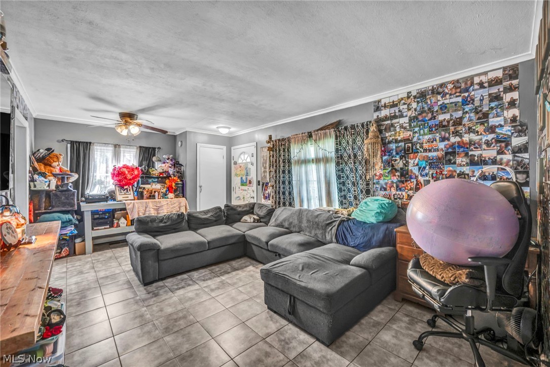 1781 Perth Road Madison OH 44057