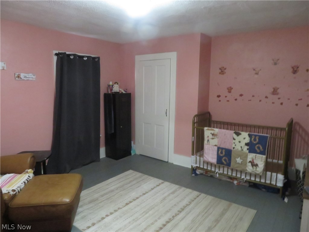 53 E North Avenue East Palestine OH 44413
