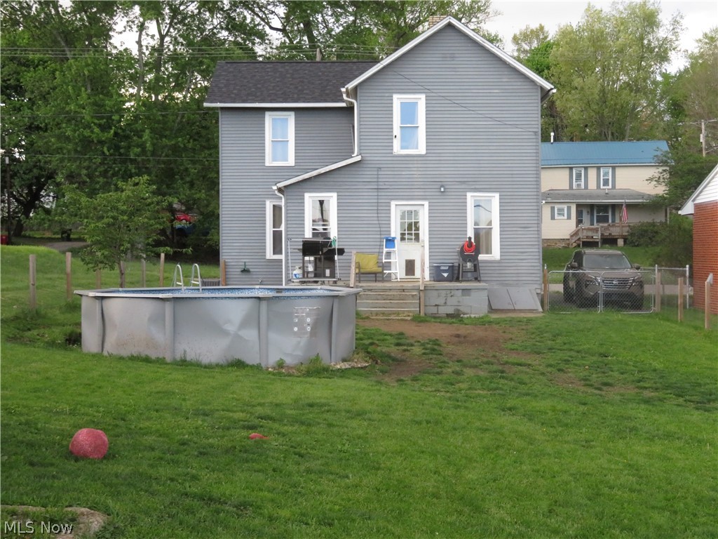 53 E North Avenue East Palestine OH 44413