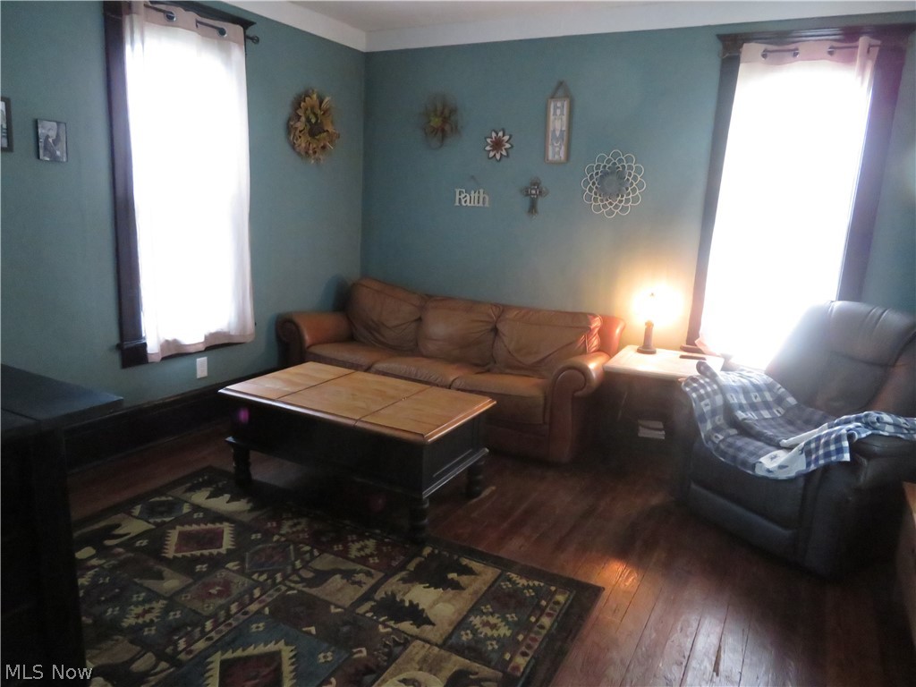 53 E North Avenue East Palestine OH 44413