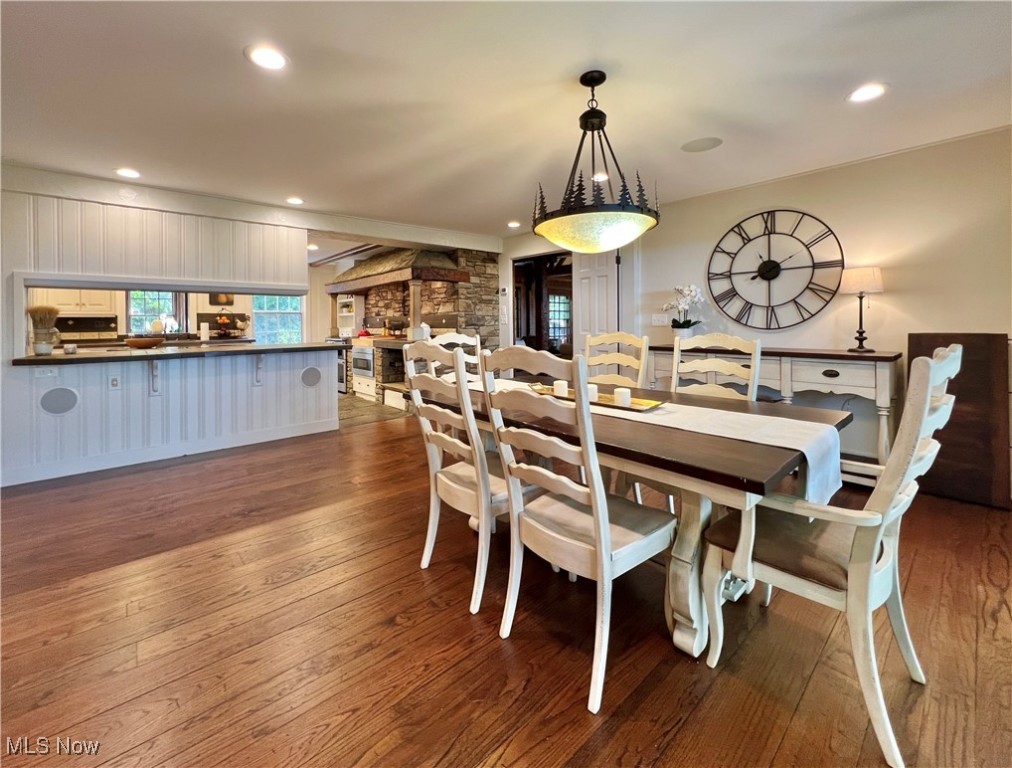 10028 And 10000 Hobart Road Kirtland OH 44094