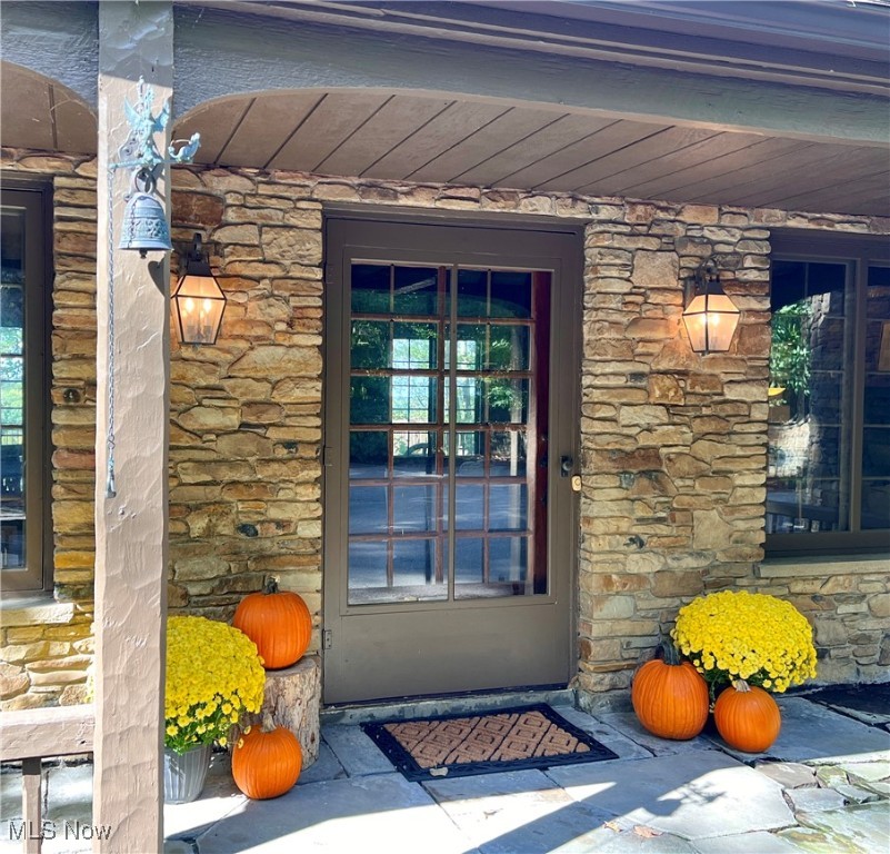 10028 And 10000 Hobart Road Kirtland OH 44094